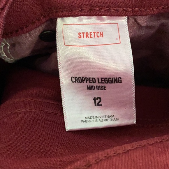 NWOT Maroon mid rise cropped leggin - never worn - Picture 5 of 6